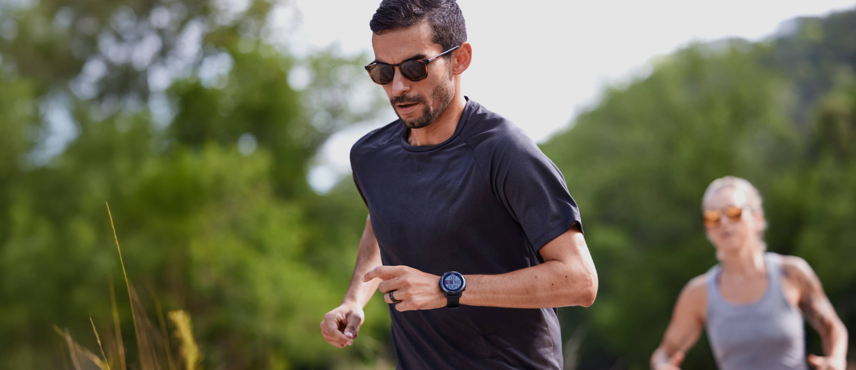 Man running in cade sunglasses