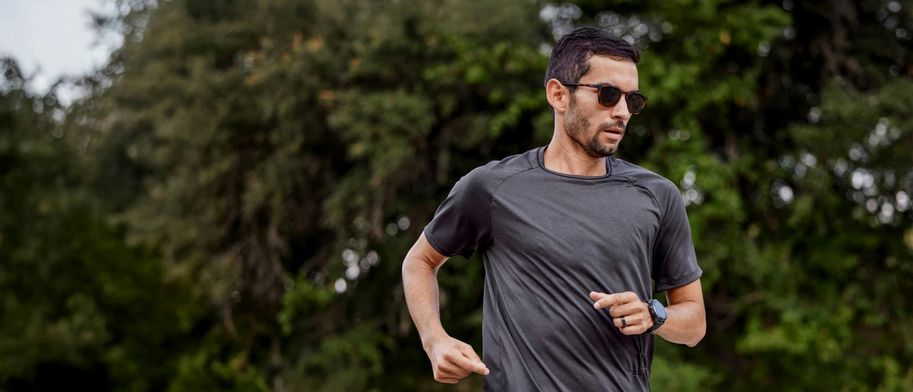 Man jogging in Rory Sunglasses