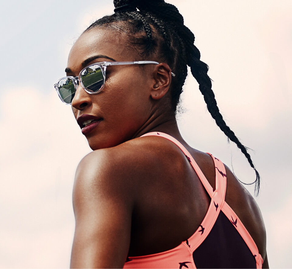 Woman with silver Lola Sunglasses