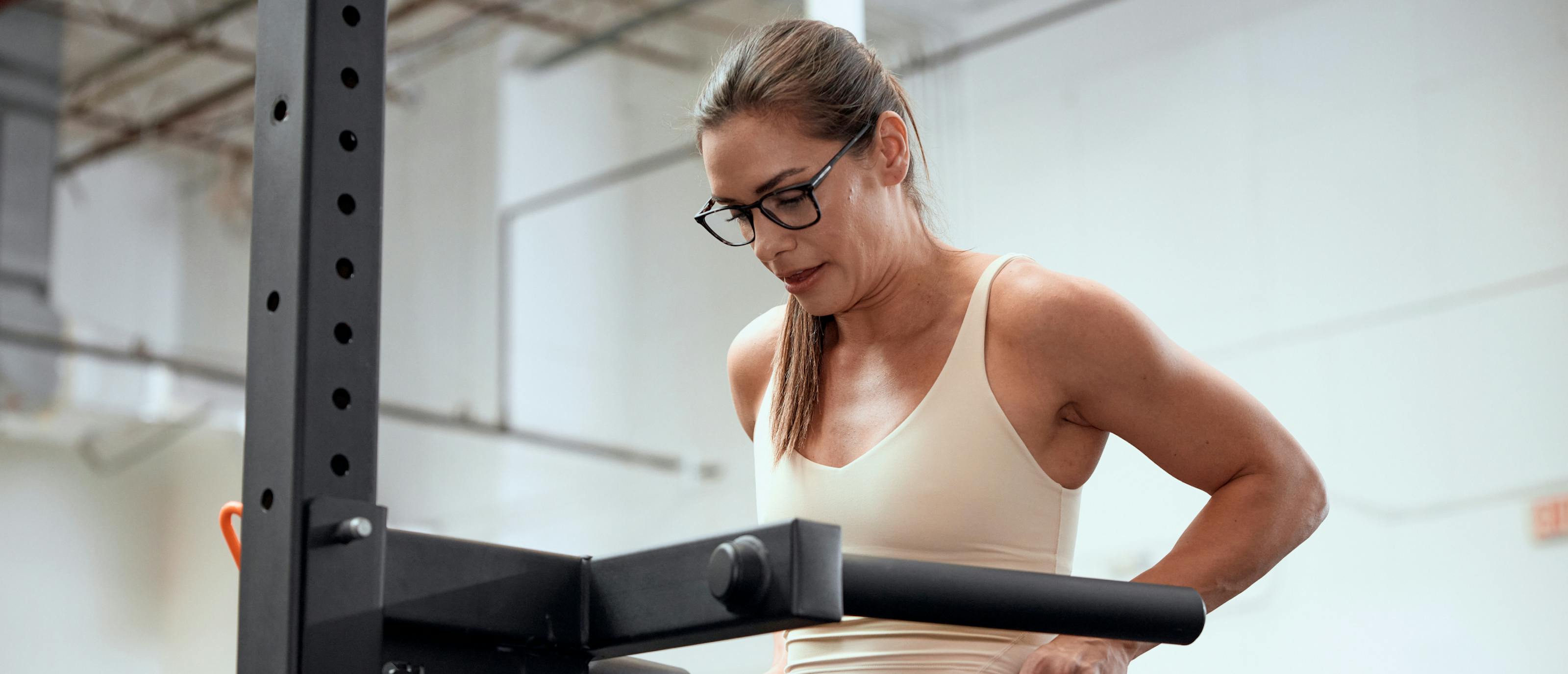 Woman on treadmill wearing Hunter 2.0 eyeglasses
