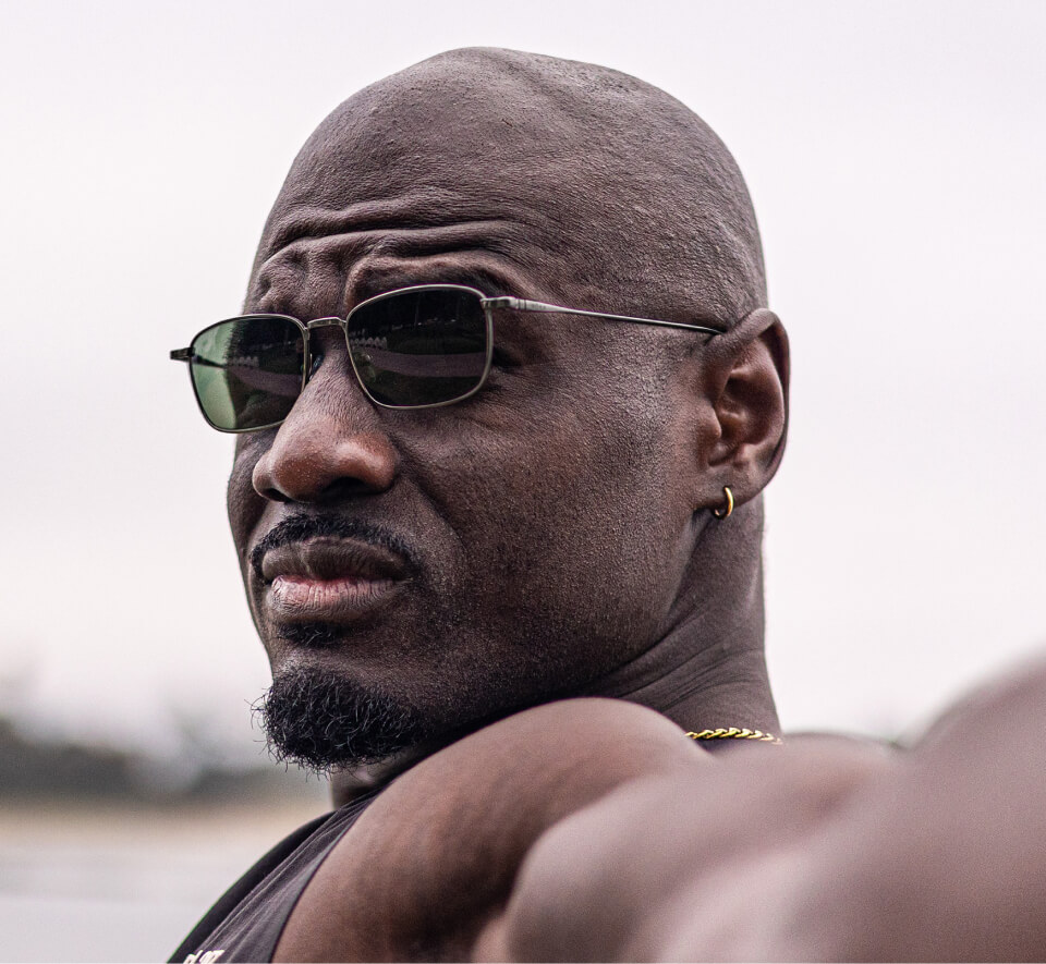 Man in vapor sunglasses