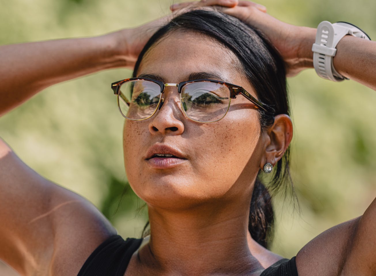 Woman wearing Cambridge Eyeglasses
