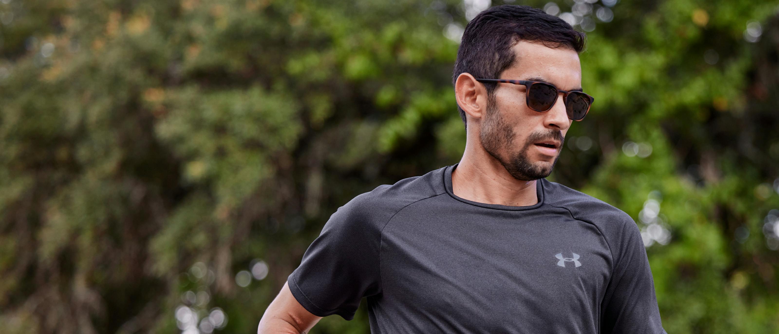 Man jogging in Cade sunglasses