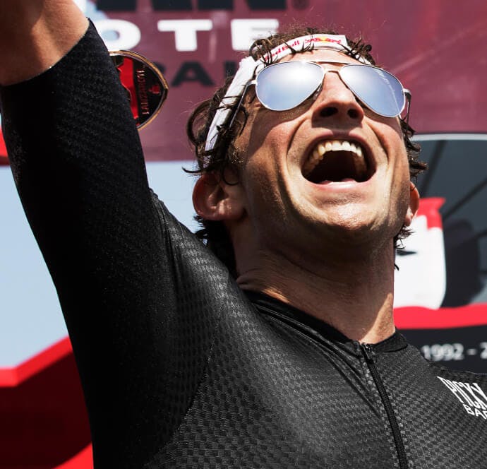 Jesse Thomas wearing ROKa sunglasses