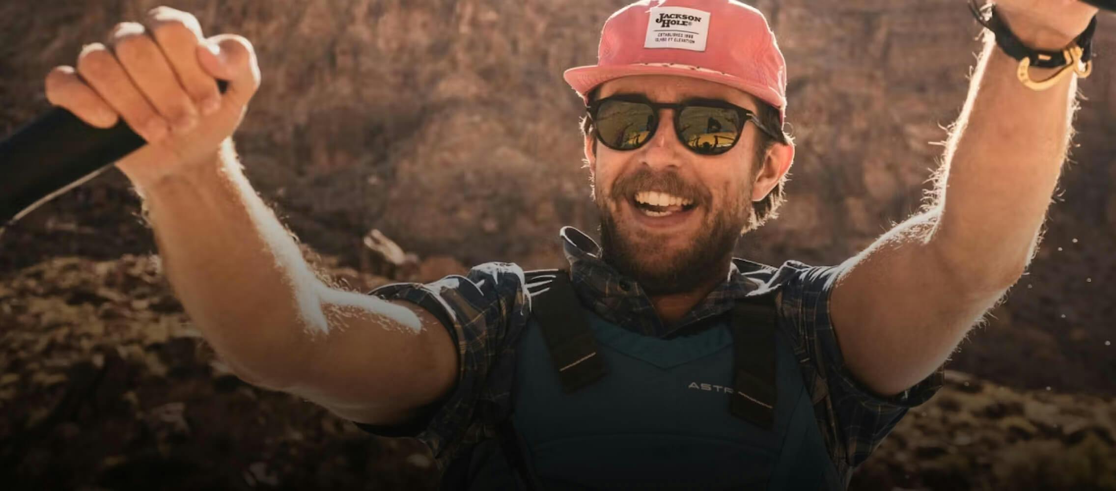 Man kayaking in ROKA prescription sunglasses