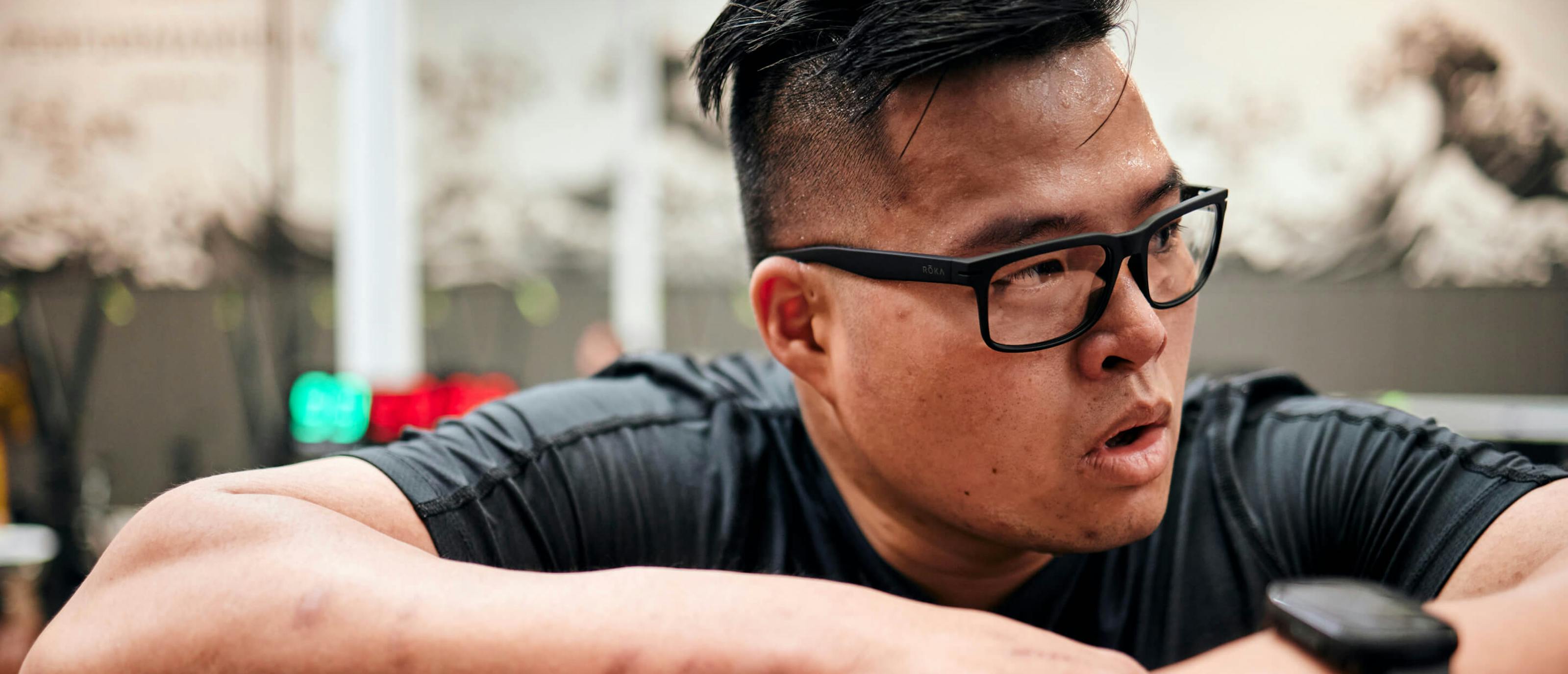 Man wearing Braker black colored frames